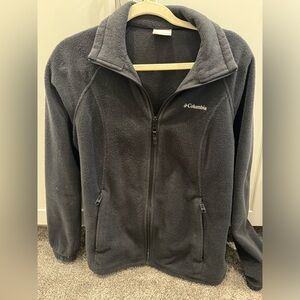 Women’s Columbia Fleece zip jacket